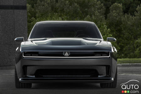 Dodge Charger Daytona SRT front